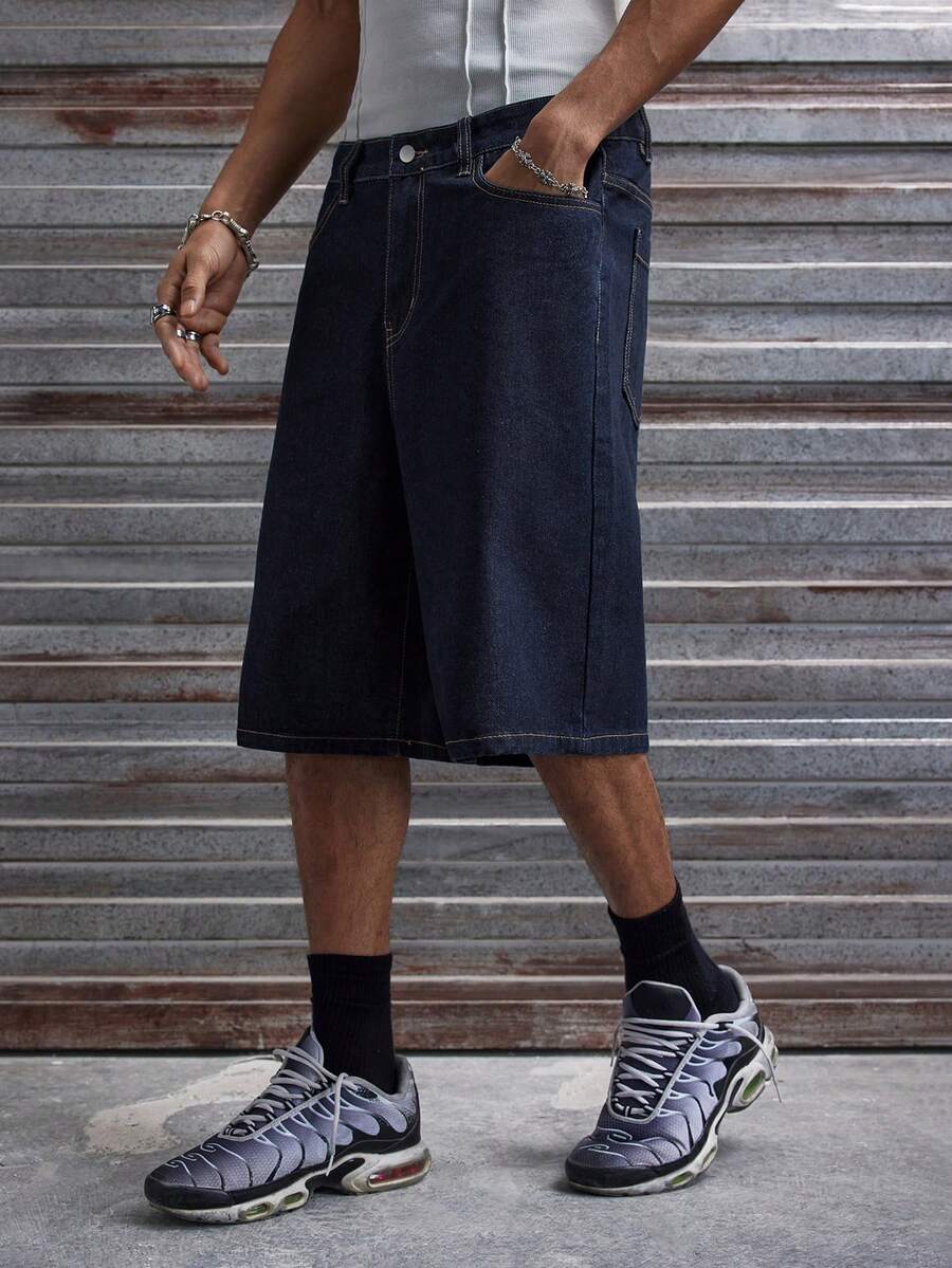 Pantalones cortos de mezclilla lavada con bordado para hombres