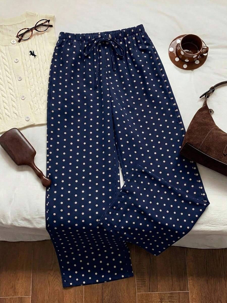 Pantalones casuales con estampado a cuadros para mujer.