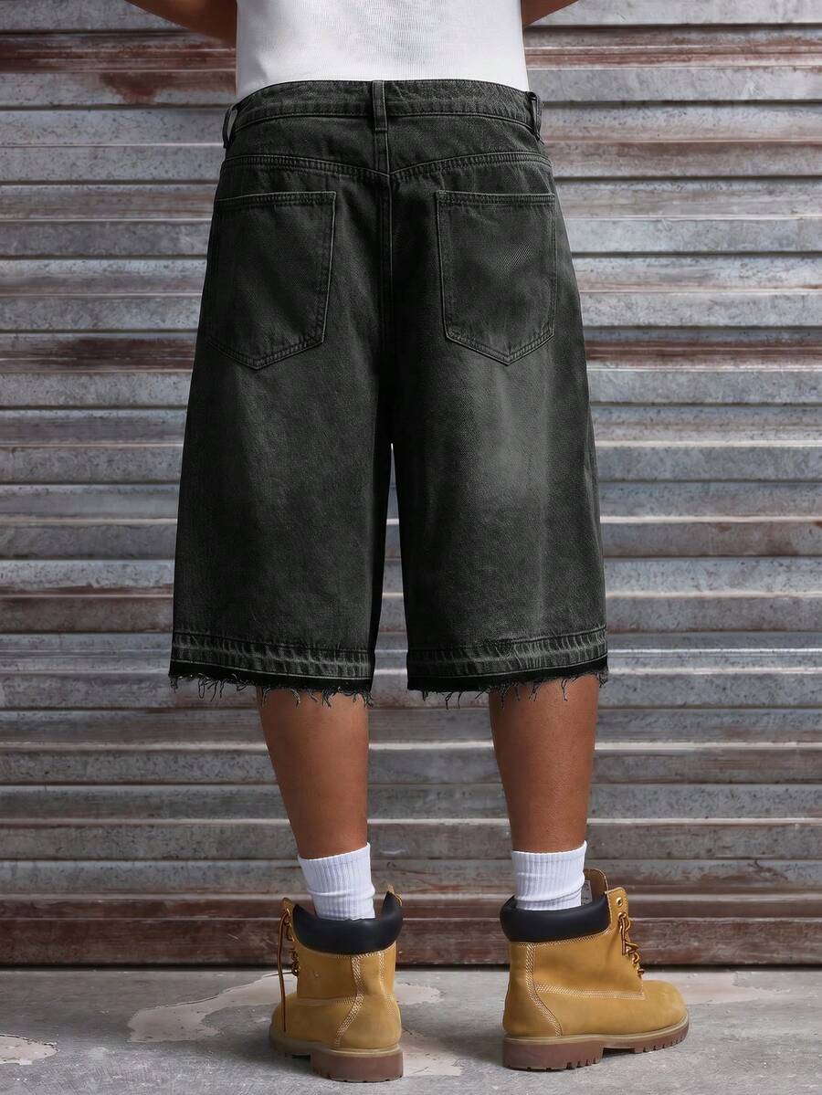 Pantalones cortos de mezclilla lavada con bordado para hombres