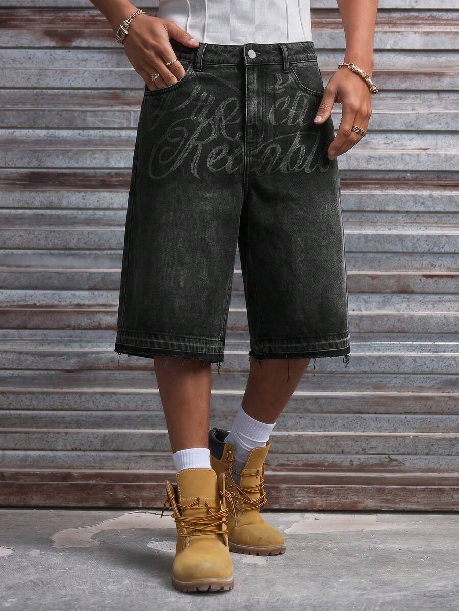Pantalones cortos de mezclilla lavada con bordado para hombres