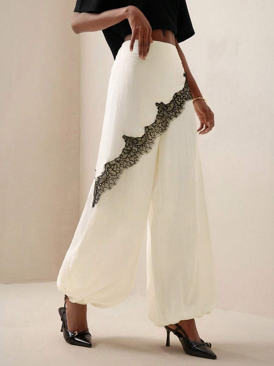 Pantalones anchos de pierna ancha con encaje