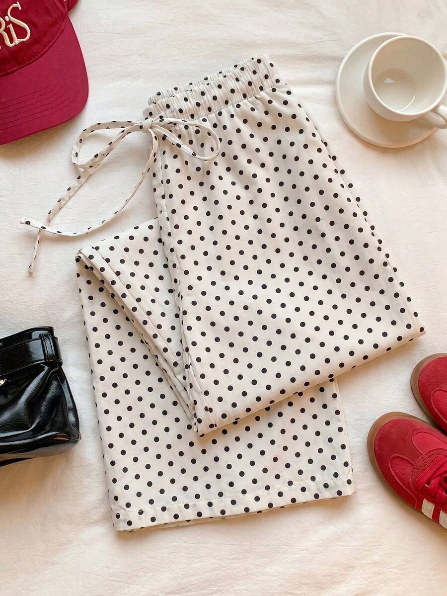 Pantalones casuales con estampado a cuadros para mujer.