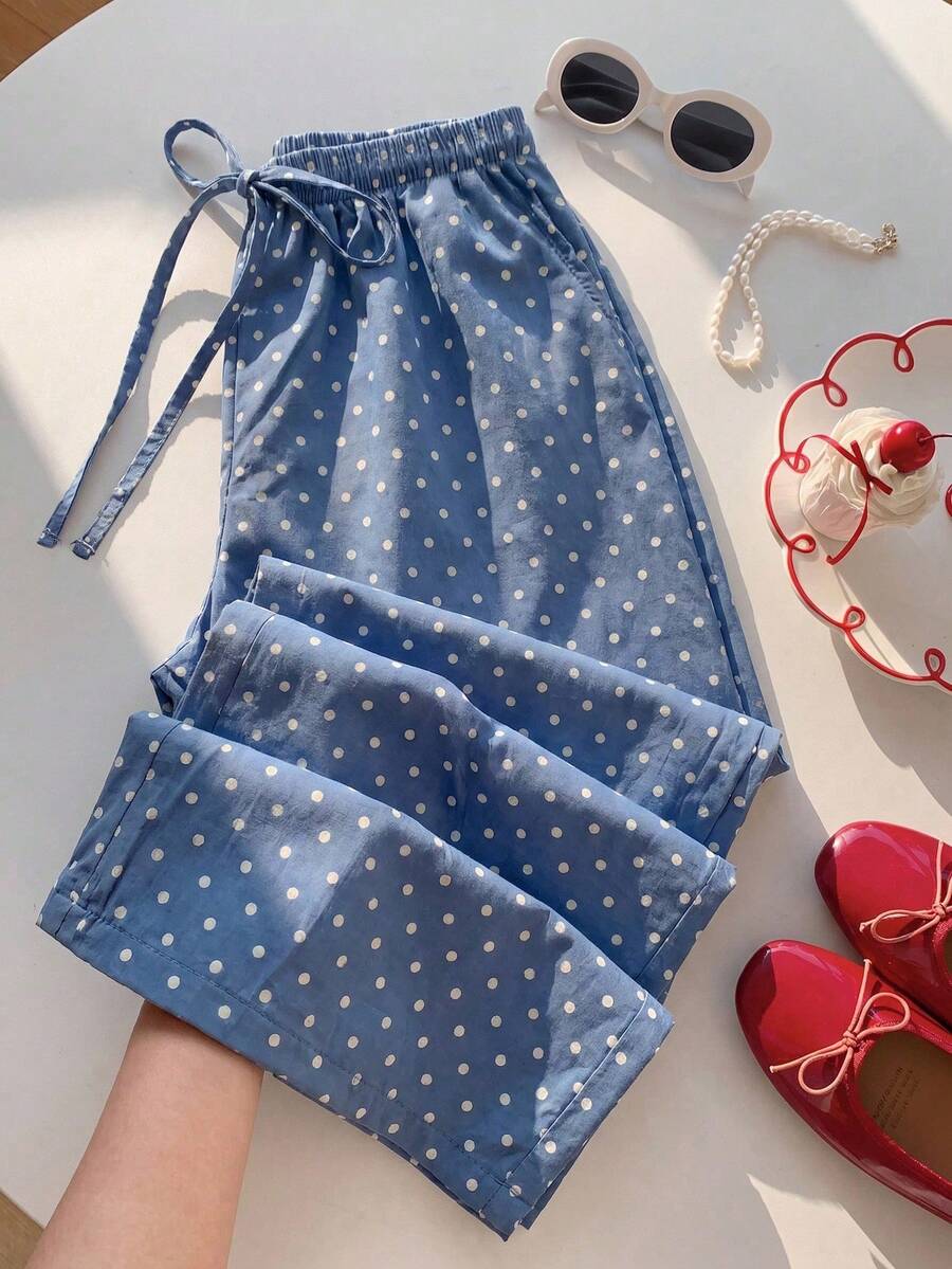 Pantalones casuales con estampado a cuadros para mujer.