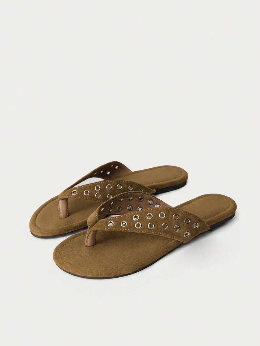 Sandalias de tacón con tiras y detalles de pedrería brillante