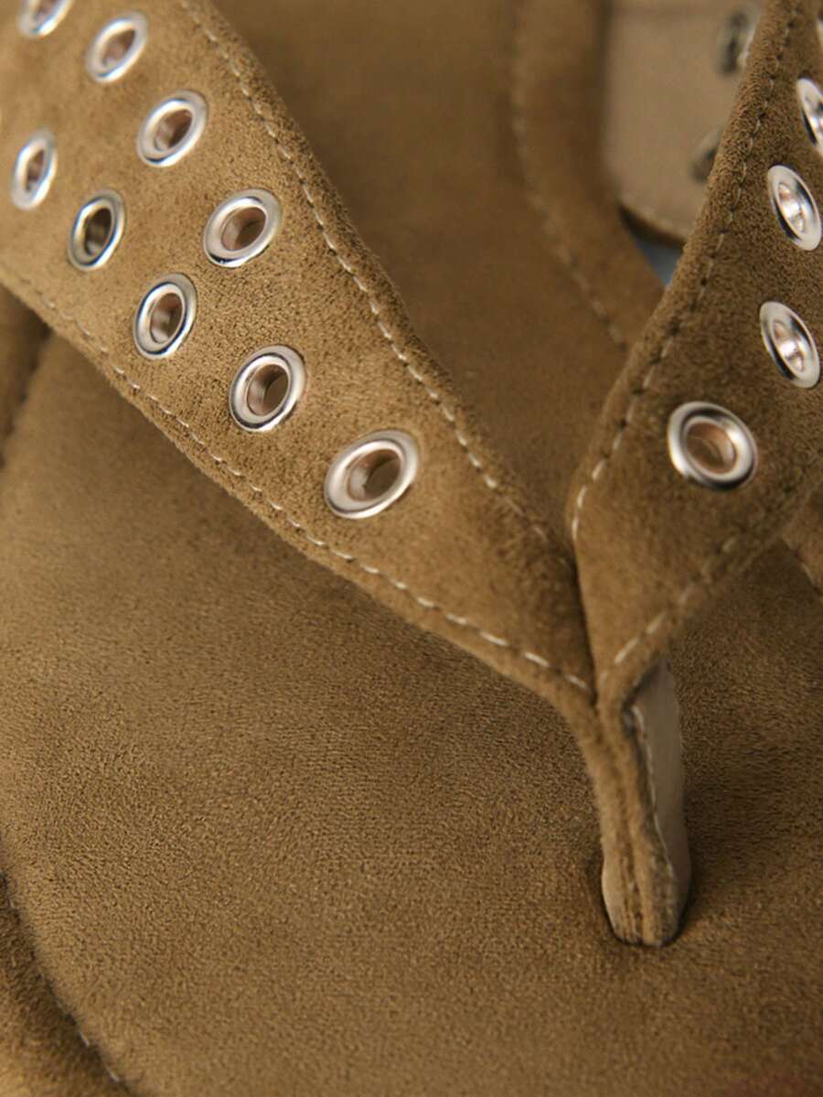Sandalias de tacón con tiras y detalles de pedrería brillante