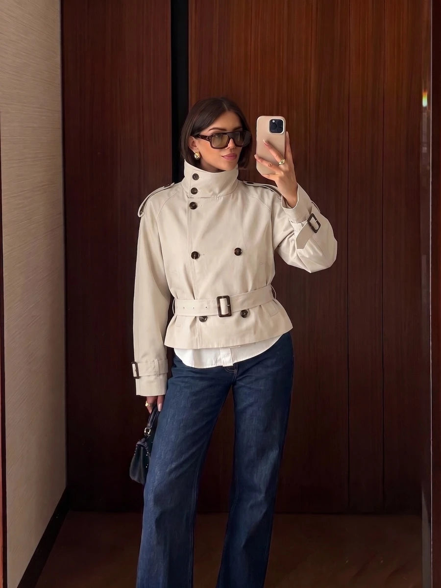 Abrigo bimba elegante de estilo urbano con botones delanteros y bolsillos