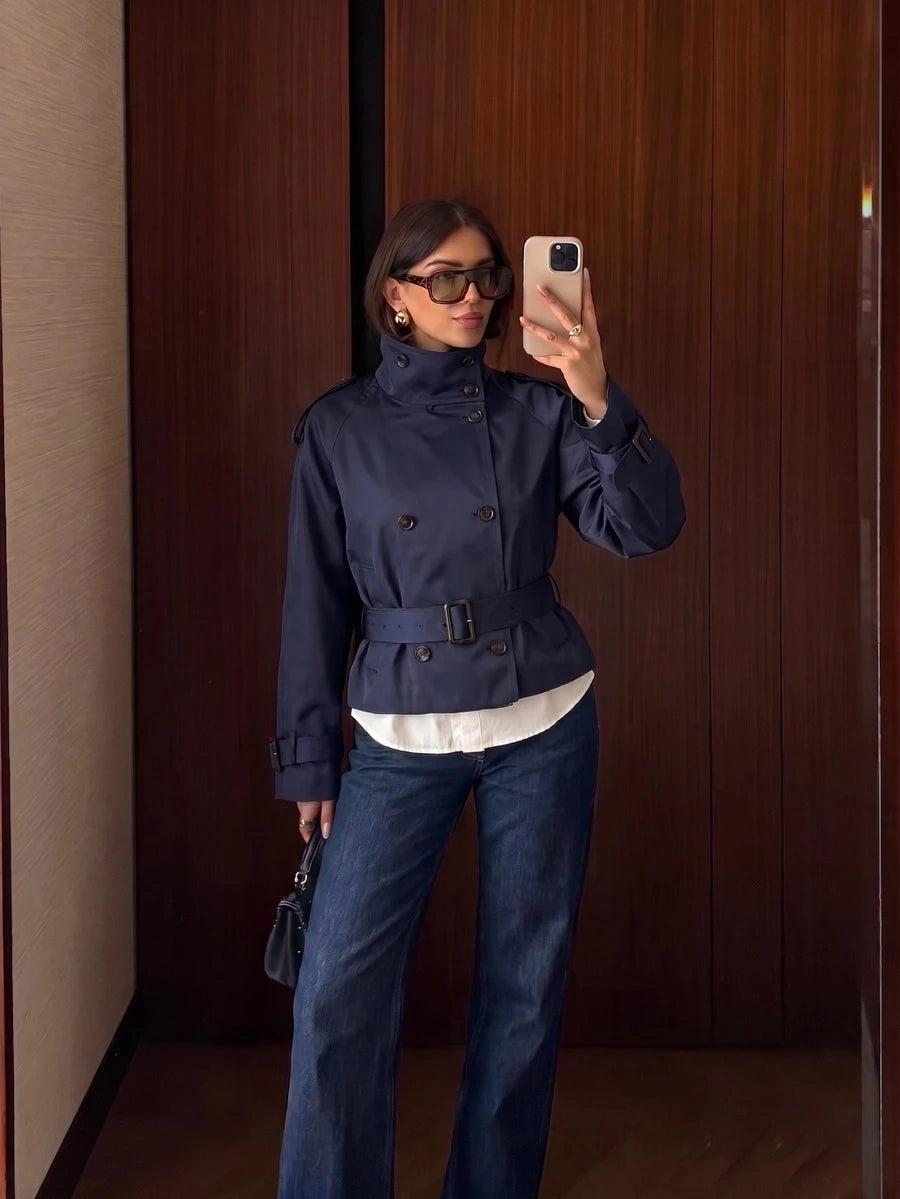 Abrigo bimba elegante de estilo urbano con botones delanteros y bolsillos
