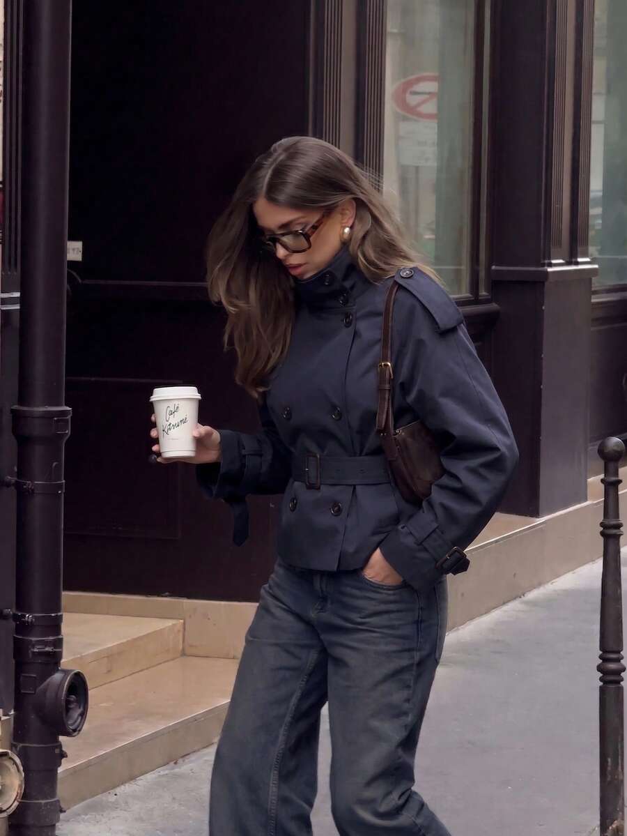 Abrigo bimba elegante de estilo urbano con botones delanteros y bolsillos