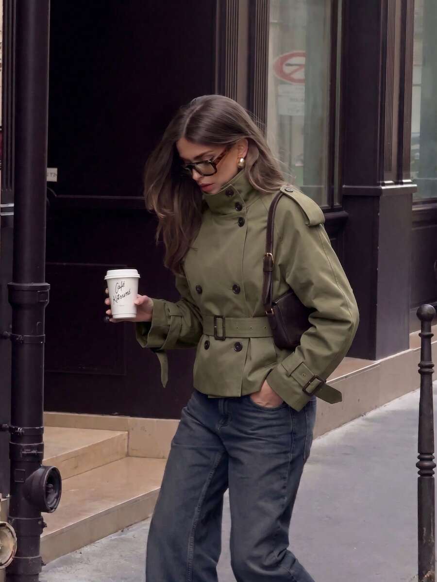Abrigo bimba elegante de estilo urbano con botones delanteros y bolsillos
