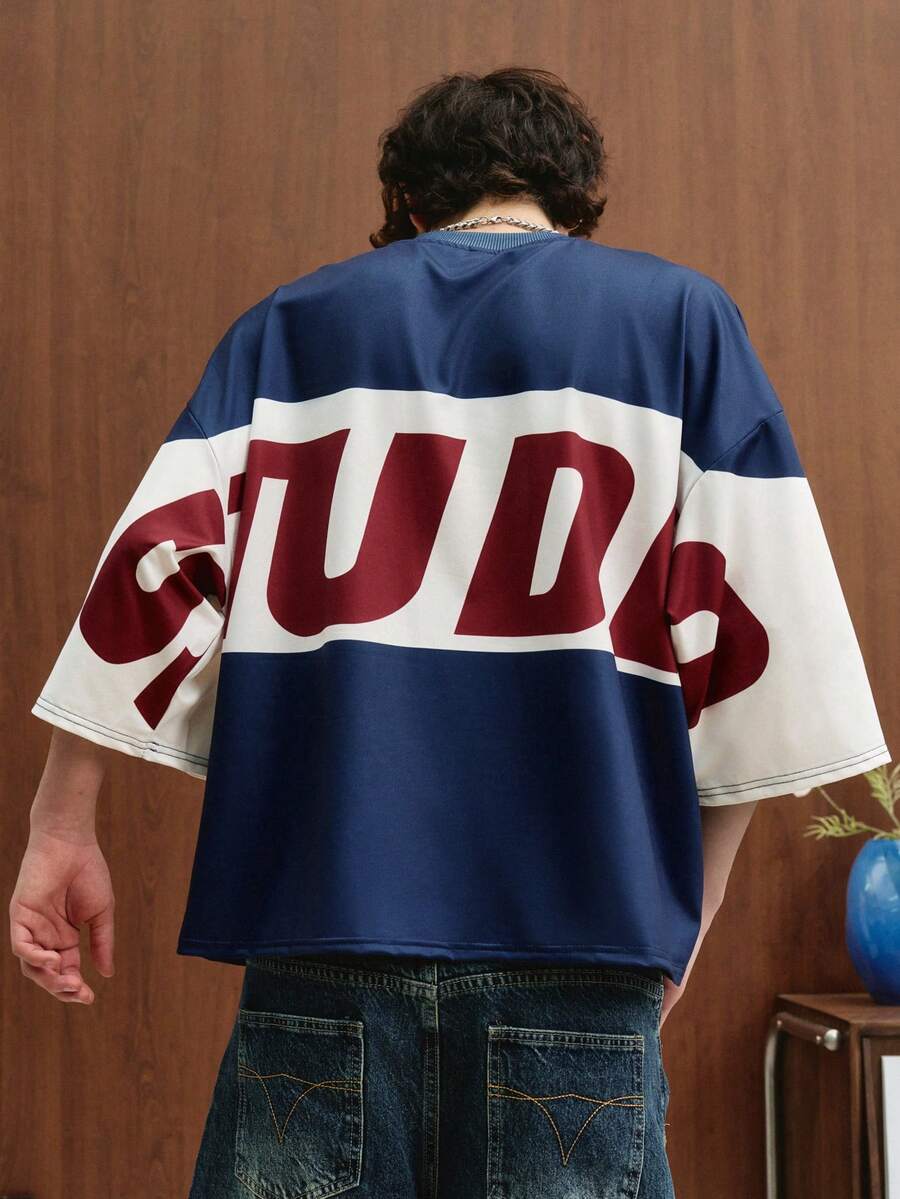 Camiseta suelta de hombro caído con estampado de letras casual para hombre