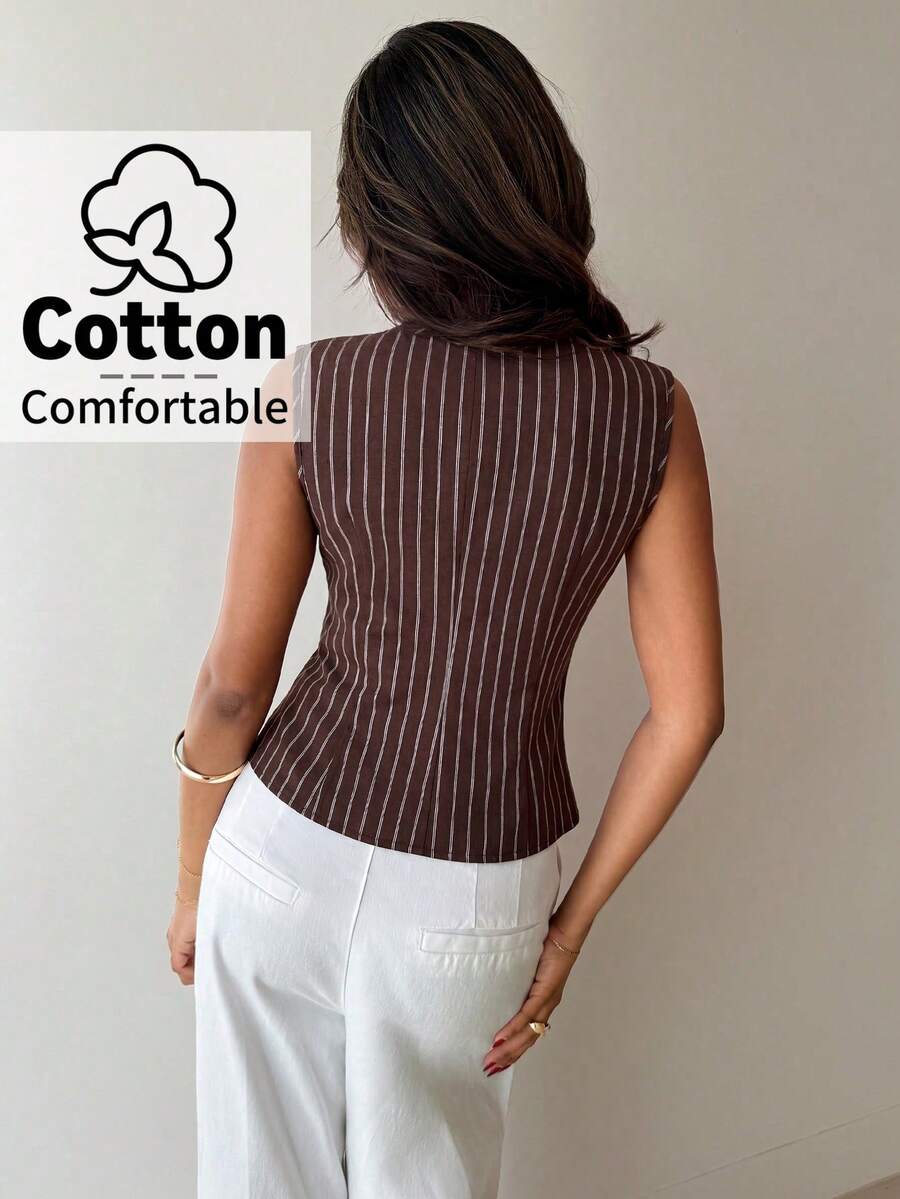 Nueva blusa minimalista de moda con cuello en V asimétrico