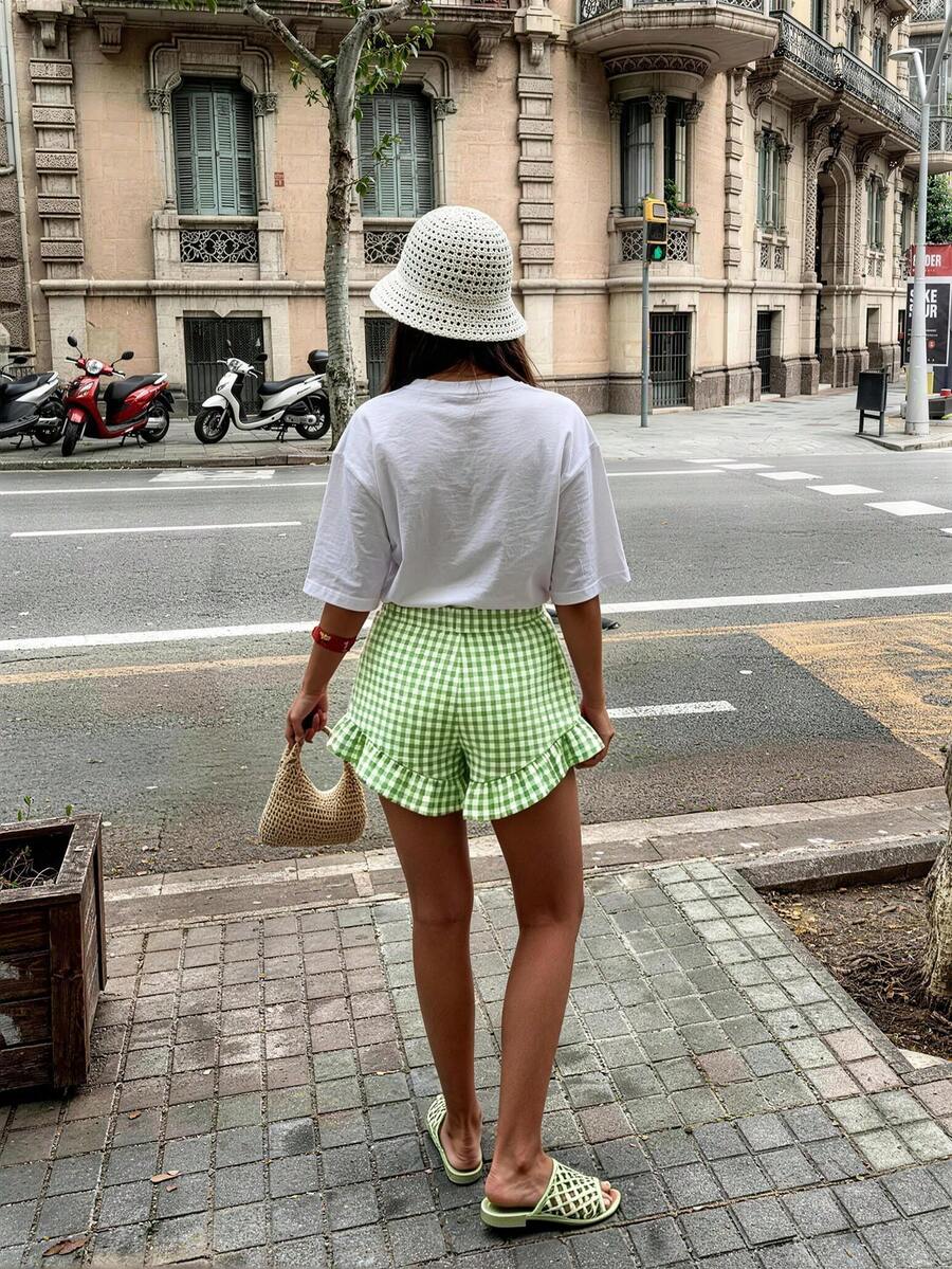 Pantalones cortos sueltos con volantes