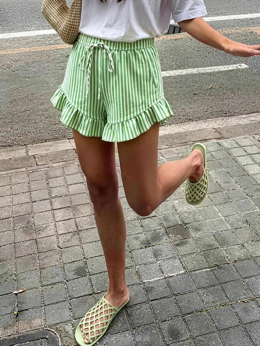 Pantalones cortos sueltos con volantes