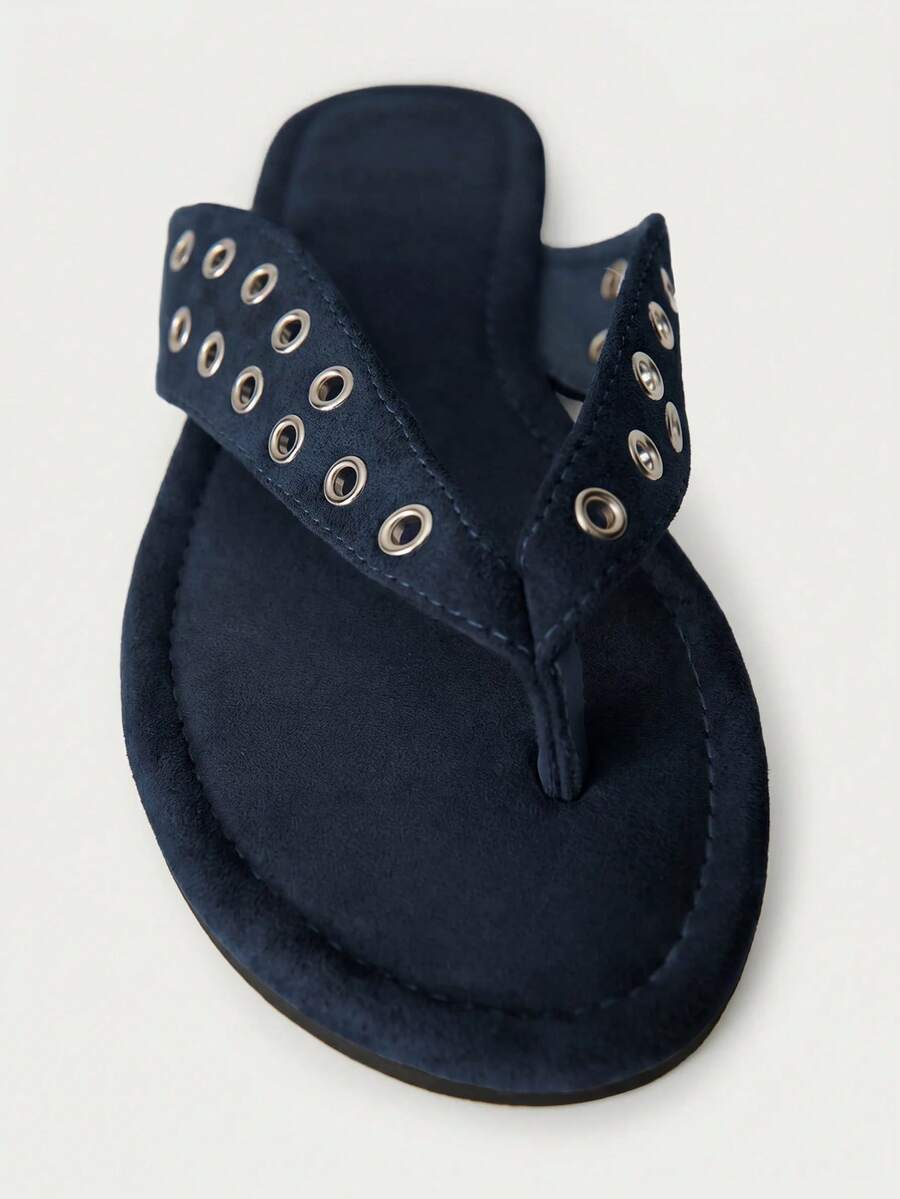 Sandalias de tacón con tiras y detalles de pedrería brillante