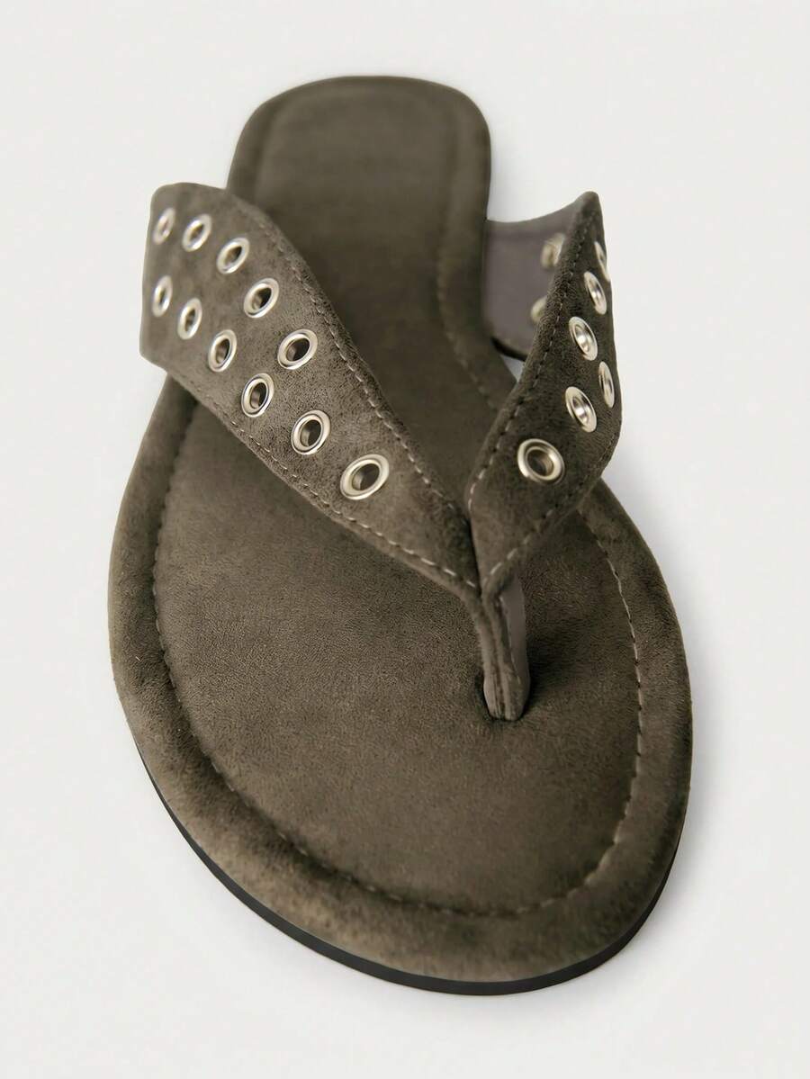 Sandalias de tacón con tiras y detalles de pedrería brillante