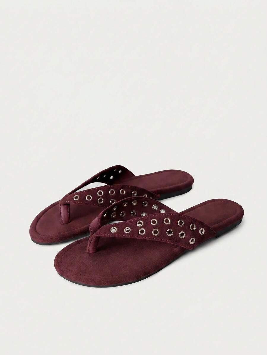 Sandalias de tacón con tiras y detalles de pedrería brillante