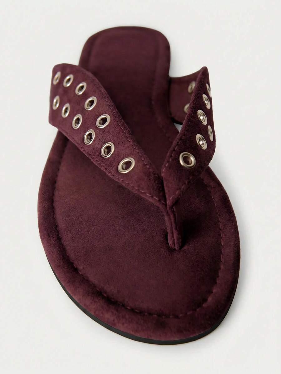 Sandalias de tacón con tiras y detalles de pedrería brillante
