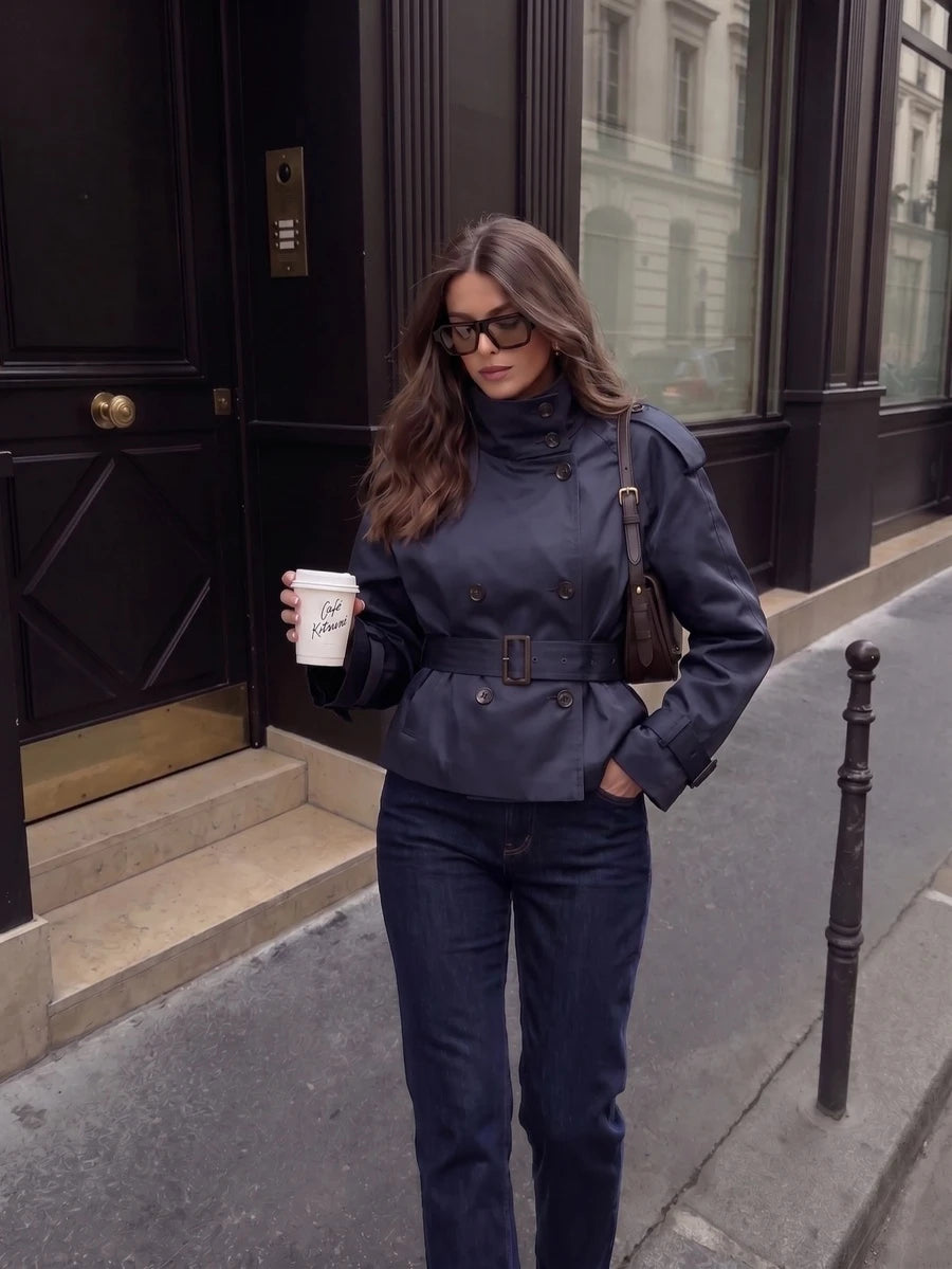 Abrigo bimba elegante de estilo urbano con botones delanteros y bolsillos