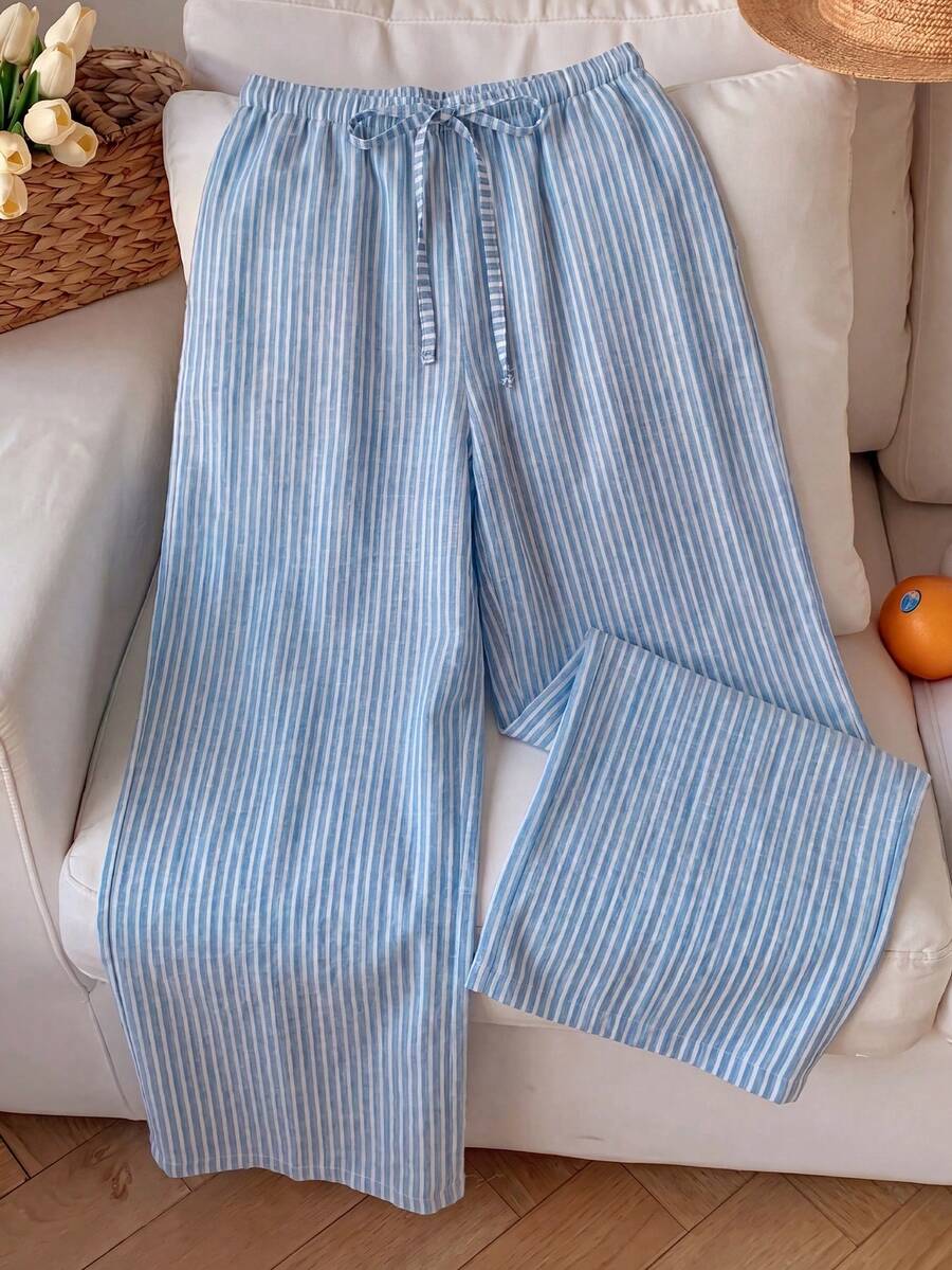 Pantalones casuales con estampado a cuadros para mujer.