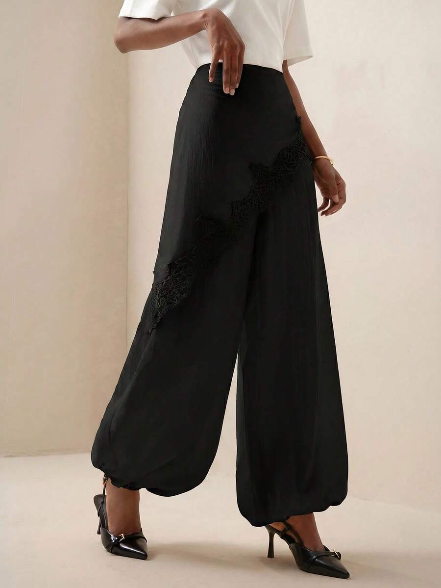 Pantalones anchos de pierna ancha con encaje