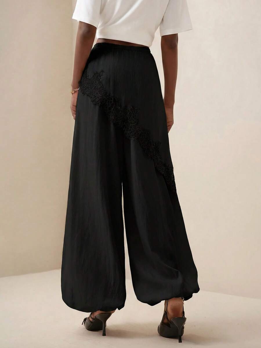 Pantalones anchos de pierna ancha con encaje