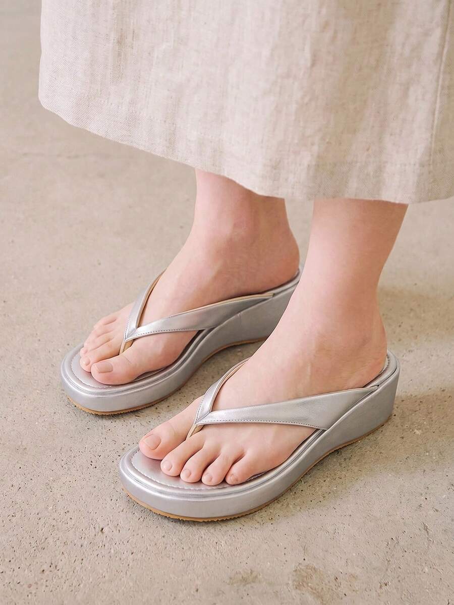 Sandalias de mujer con suela gruesa y punta abierta