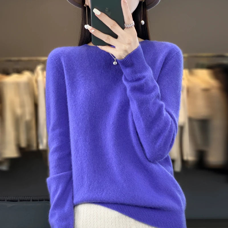Jersey cálido de lana merina con cuello redondo