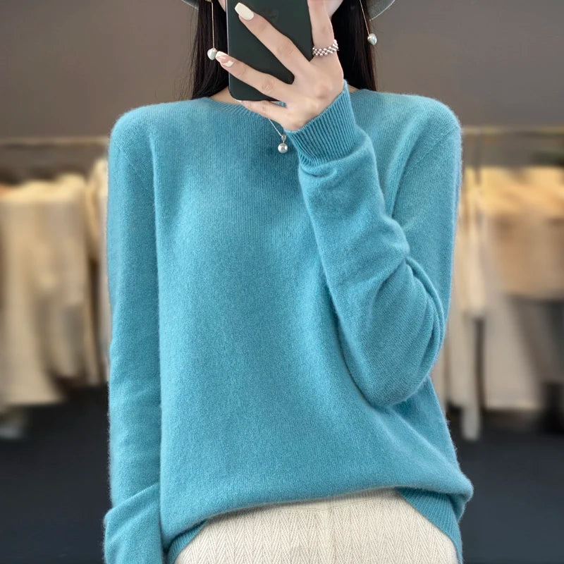 Jersey cálido de lana merina con cuello redondo